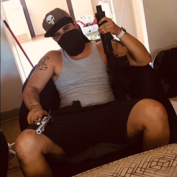 Profile Picture of Daniel Carrasquillo (@retroinet0211) on Poshmark