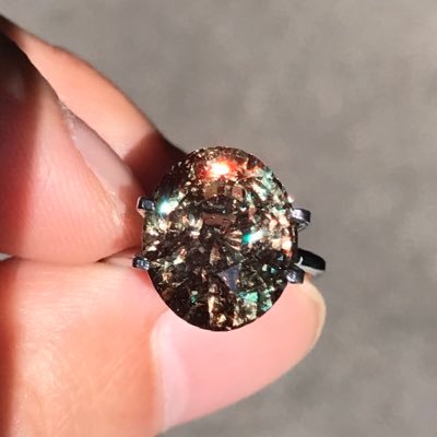 Profile Picture of Bernard Philip (@desireegems) on Twitter