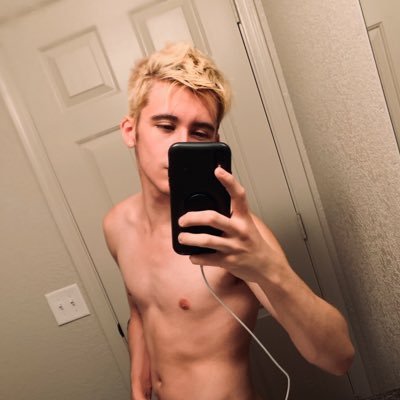 Profile Picture of Phillip Fowler© (@phillip_jFowler) on Twitter