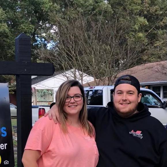 Profile Picture of Kyleigh Varner (@kmvarner98) on Poshmark