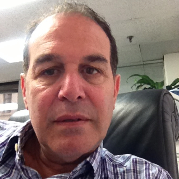 Profile Picture of David Mansour (@dmansour) on Poshmark