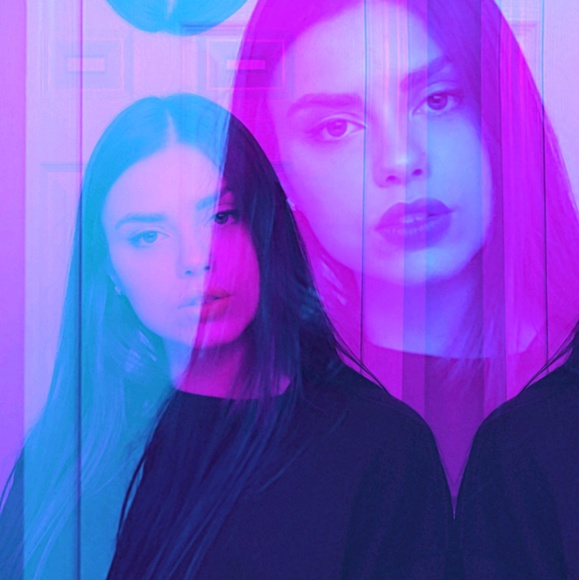 Profile Picture of Jacklynn Kouzougian (@kouzougian265) on Poshmark