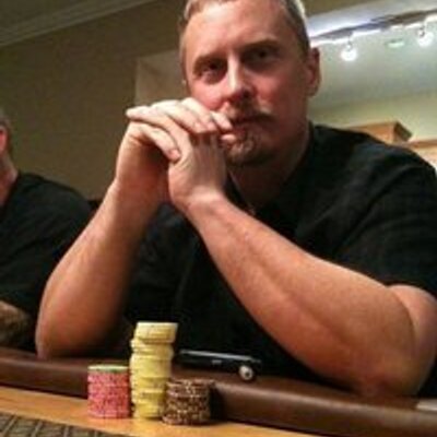 Profile Picture of Jeff Arbuckle (@jeffrobuckle) on Twitter