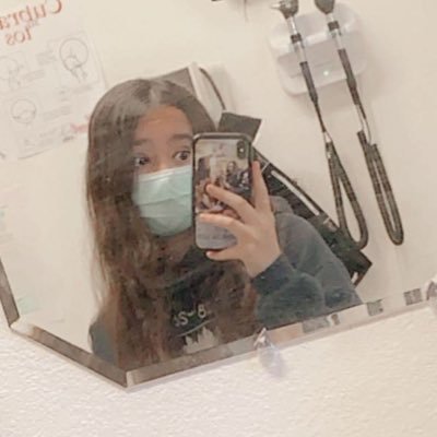 Profile Picture of Isabel Young (@_isabelyoung707) on Twitter