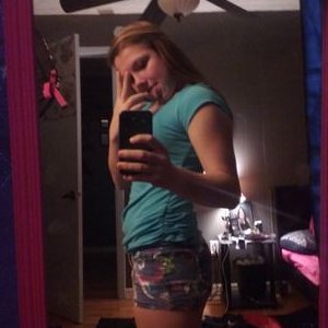 Profile Picture of Hailey Witt (@hailey_witt11) on Twitter