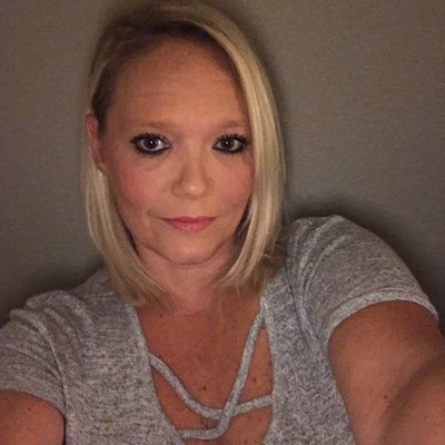 Profile Picture of Kathy Maxwell (@KathyMax16) on Twitter