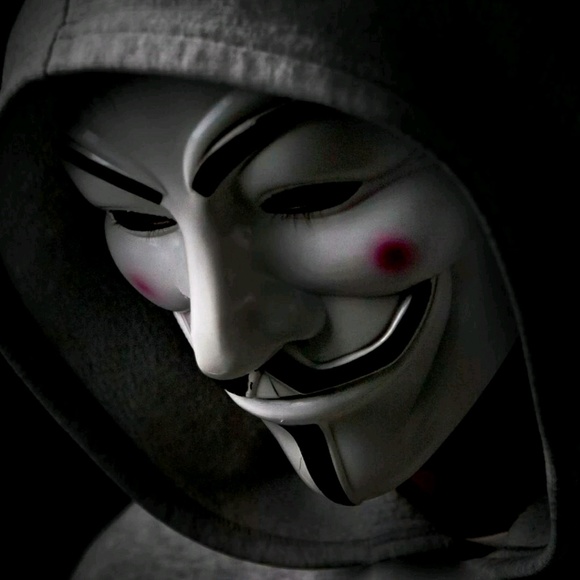 Profile Picture of Luis Cardenas (@loco333) on Poshmark