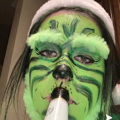 Profile Picture of Mariah Corbell (@mariahcorbell) on Twitter