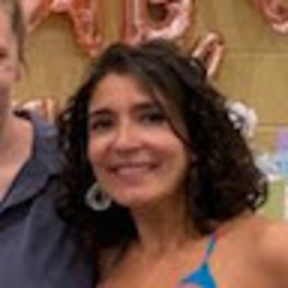 Profile Picture of Melissa Scarry (@liss4me) on Poshmark