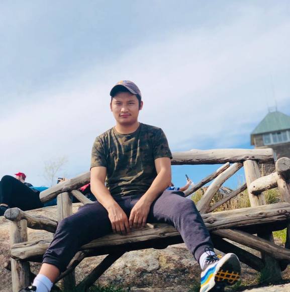 Lobsang Gyaltsen - Poshmark Profile Picture of Lobsang Gyaltsen (@lobsang_dhon) on Poshmark