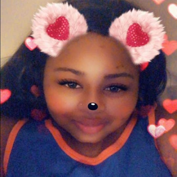 Profile Picture of Micalah Rudert (@micalah876) on Poshmark