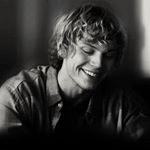 Profile Picture of 𝕰𝖛𝖆𝖓 𝕻𝖊𝖙𝖊𝖗𝖘 (@sweetxevan) on Instagram