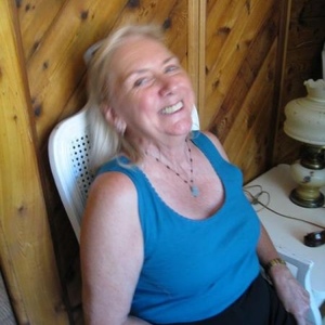 Profile Picture of Jo Teel (@382682615) on Myspace