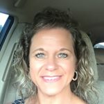Profile Picture of Lisa McElrath (@lisamac_momof3) on Instagram