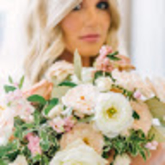 Profile Picture of Kate Fuhrmann (@katefuhrmann92) on Poshmark