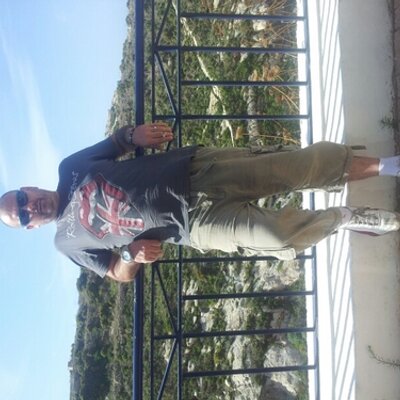 Profile Picture of Andrew Hobson (@andrewhobson72) on Twitter