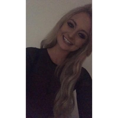 Profile Picture of Kathryn Savage (@kathrynsavagee) on Twitter