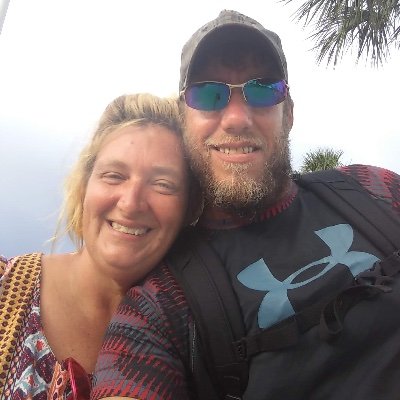 Profile Picture of Marcus N Kristina Skaggs (@MarcusNKristina) on Twitter