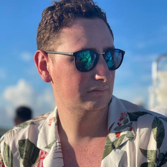 Profile Picture of Zachary Mckinzey (@zmckinzey) on Poshmark