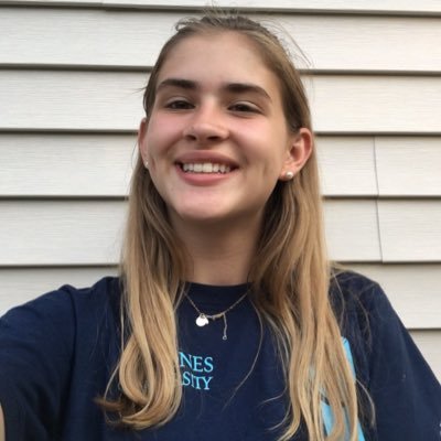 Profile Picture of Emerald Bell (@Emerald71470312) on Twitter