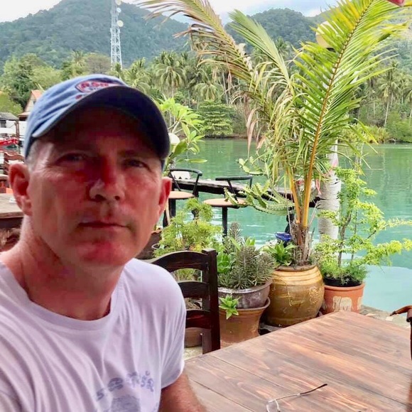 Profile Picture of Glenn Gray (@ggray1959) on Poshmark