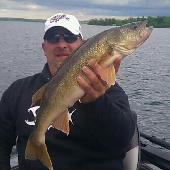 Profile Picture of Todd Cedarleaf (@esoxx1304) on Poshmark