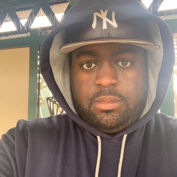 Profile Picture of Keron Celestin (@k_eron_1) on Poshmark