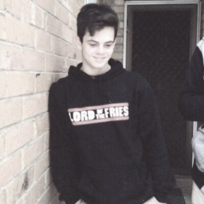 Profile Picture of FREE FOLLOW (@DanielMiracles) on Twitter