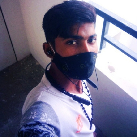 Profile Picture of Akshay Kumar (@akshaykumar936) on Poshmark