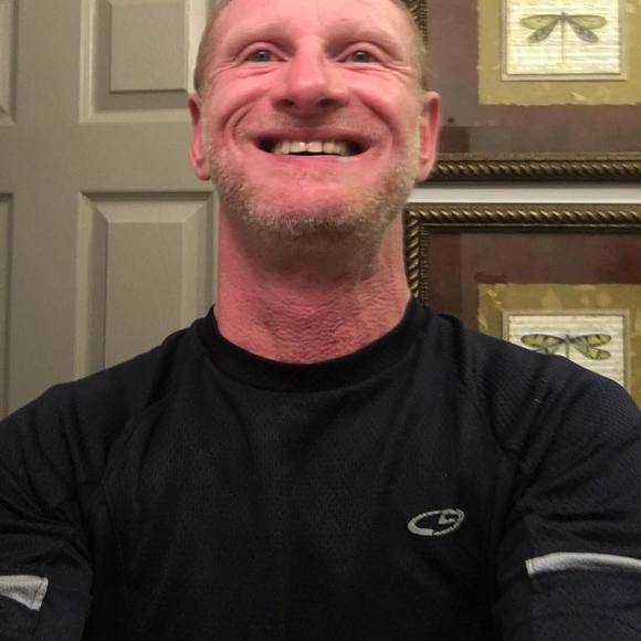 Profile Picture of David Hedrick (@davidhedrick) on Poshmark
