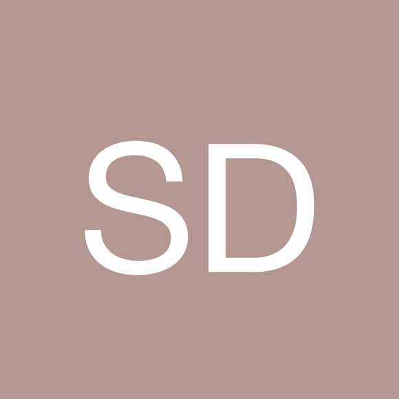 Profile Picture of Shauna Dibos (@smdibos) on Poshmark