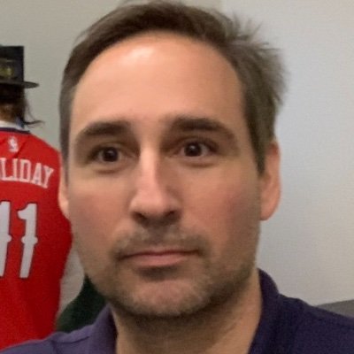 Profile Picture of Zach Lowe Stan Account (@zachlowe_baller) on Twitter