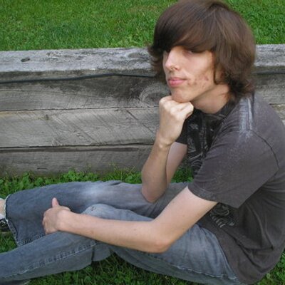 Profile Picture of Tommy Hull (@tommyhull_) on Twitter