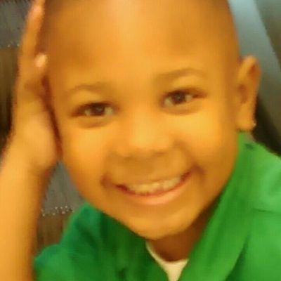 Profile Picture of Nicole McNuckles (@dae6064727be449) on Twitter