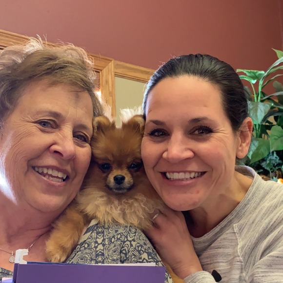 Profile Picture of Bonnie Grages (@bgrages) on Poshmark