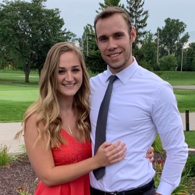 Profile Picture of Derek Van Esson Twitter