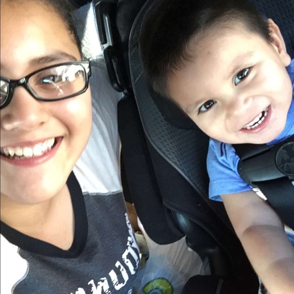 Profile Picture of Daniela Monarrez (@nanis0727) on Poshmark