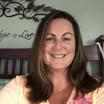 Profile Picture of Lisa Pyles (@mamalisa1987) on Instagram