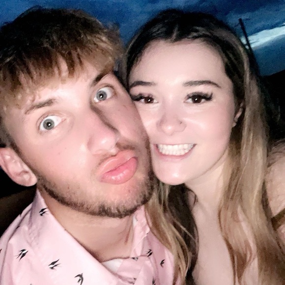 Profile Picture of Gracie Mcleland (@graciemcleland) on Poshmark