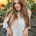 Profile Picture of Adele Chapman (@Adele-Chapman) on Facebook