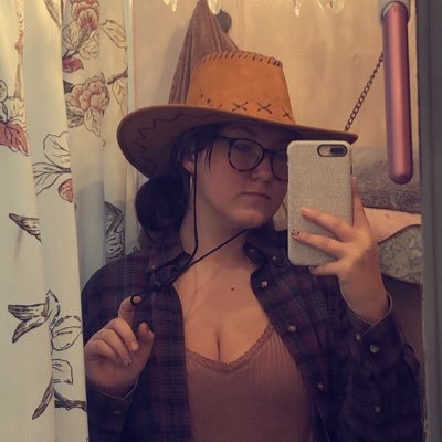 Profile Picture of 𝖒 𝖚 𝖗 𝖉 𝖊 𝖗 Meat Sack🌶 (@jeswes27) on Twitter