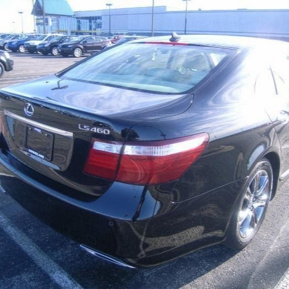 Profile Picture of Alonzo Ramsey (@biggdawgg43) on Poshmark