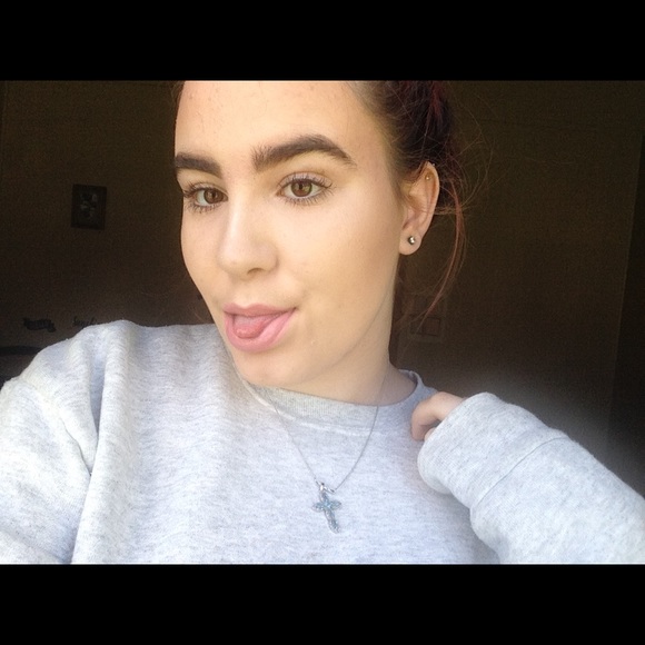 Profile Picture of Rayne Dennison (@raynedennison) on Poshmark