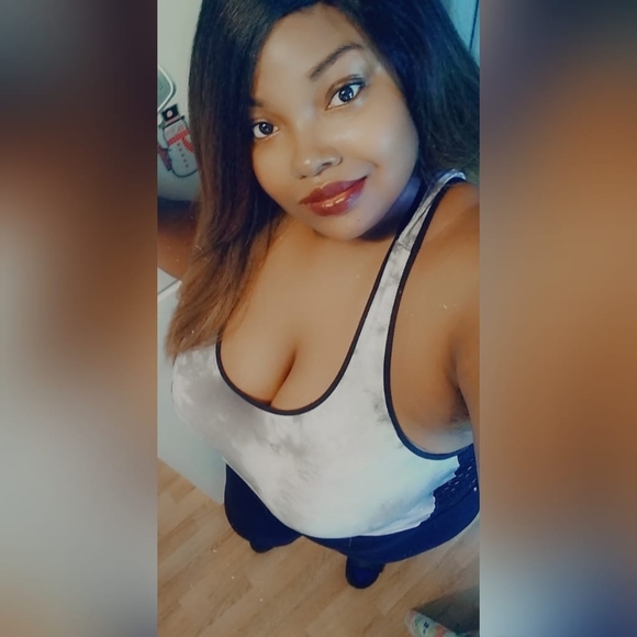 Profile Picture of Bianca Nelson (@mznelson_90) on Poshmark