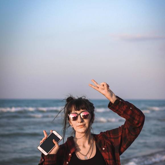 Profile Picture of Iwona Gawron (@iwonakgawron) on Poshmark