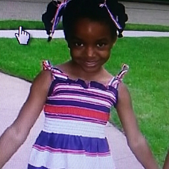 Profile Picture of Piper Thomas (@pickle_pepper) on Poshmark