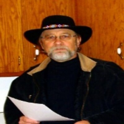 Profile Picture of Marshall Holcomb (@MarshallHolcom3) on Twitter