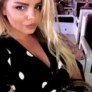 Profile Picture of Mindy Abbott (@travliagaini1982) on Myspace