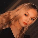 Profile Picture of Amy Hull (@amyrosehull) on Instagram