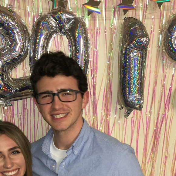 Profile Picture of Grant Davis (@gmdavis345) on Poshmark